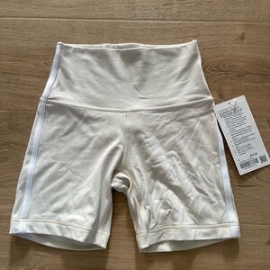 NWT Lululemon High-Waisted Shorts Size 4